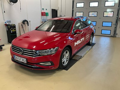 Volkswagen PASSAT 2.0 TDI 150 BUSINESS HIGH DSG VARIANT UA!,