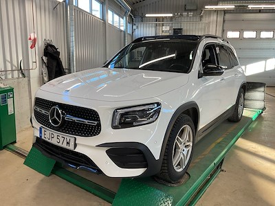 Mercedes-Benz GLB 220D 4MATIC, AMG-Line, Widescreen, Drag, Panorama, Nav