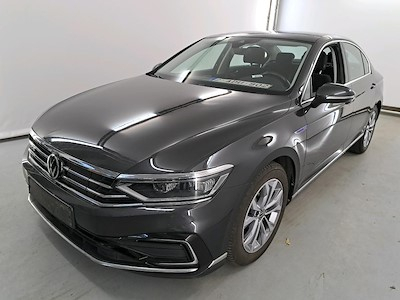 Volkswagen Passat 1.4 TSI GTE BUSINESS DSG