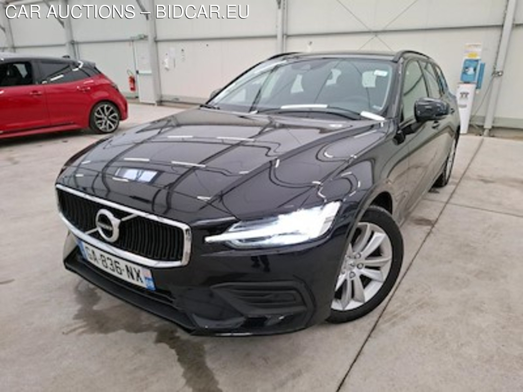 Volvo V60 V60 B3 163ch Momentum Essentiel Geartronic 8