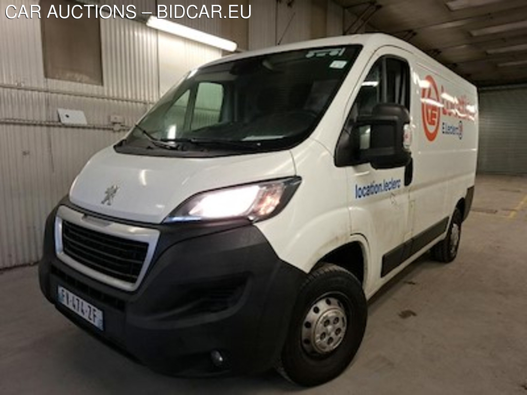 Peugeot BOXER Boxer Fg 333 L1H1 2.2 BlueHDi S&amp;S 140ch Asphalt