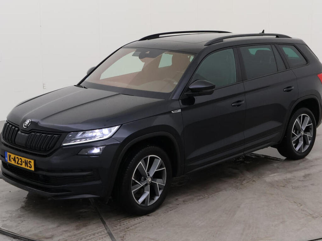 Skoda Kodiaq 1.5 TSI 150PK DSG SPORTLINE BUSINESS COMFORT FUNCTIE PANO, 2021