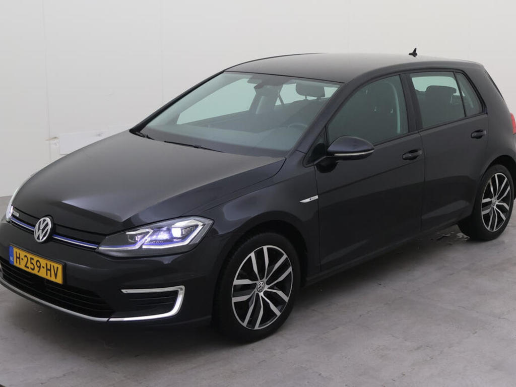 Volkswagen E-golf ELEKTROMOTOR 136PK 5D AUT. E-DITION WARMTEPOMP KEYLESS, 2020