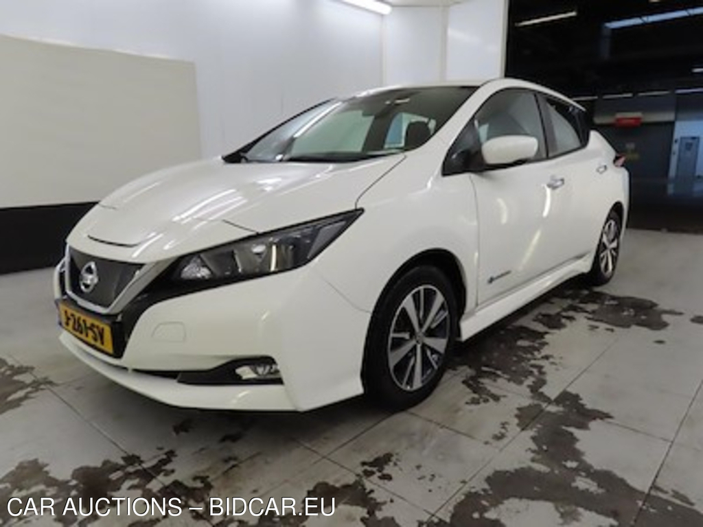 Nissan Leaf ACENTA 40kWh 5d