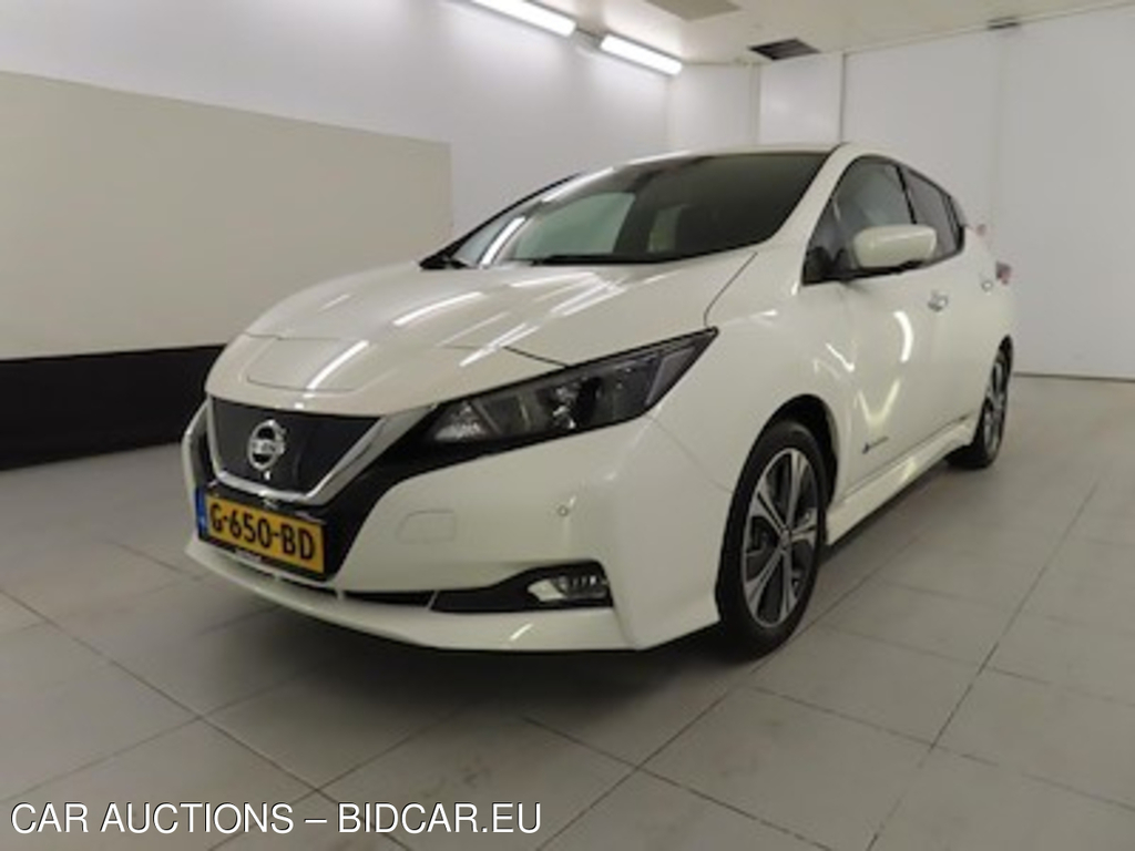 Nissan Leaf N-CONNECTA 40kWh 5d