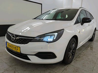 Opel Astra sports tourer 1.2 turbo 81kW Design &amp; Tech