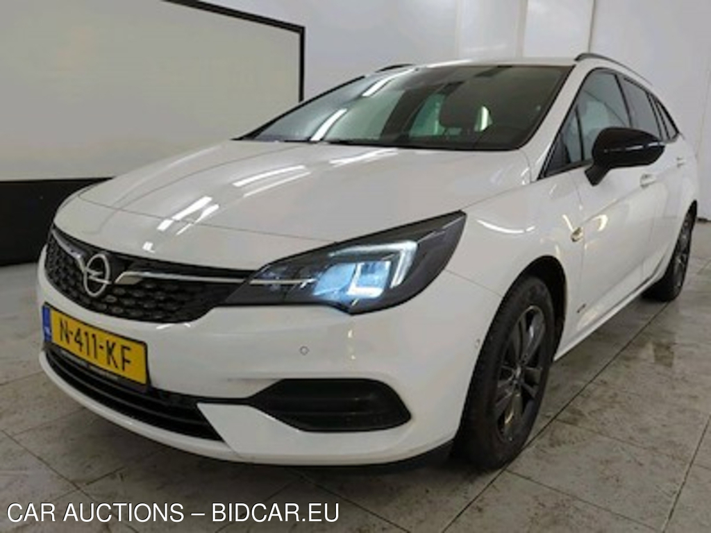 Opel Astra sports tourer 1.2 turbo 81kW Design &amp; Tech