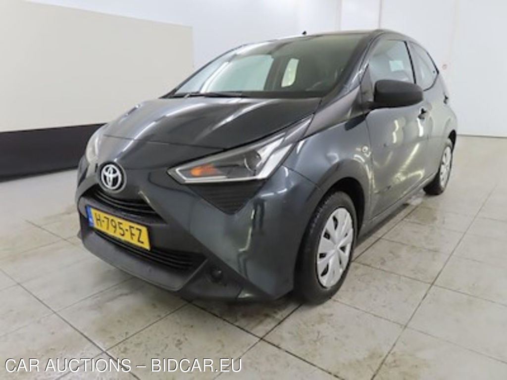 Toyota Aygo 1.0 VVT-i ActieAuto 5d x-fun HPL