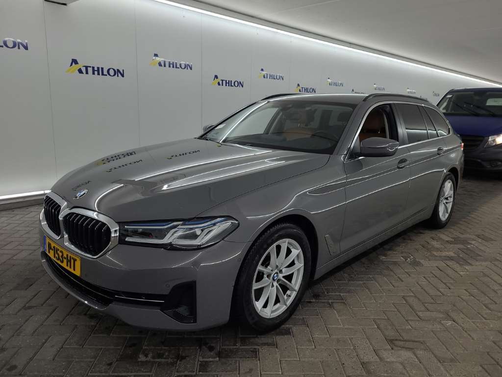 BMW 5 SERIE TOURING 520IA BUSINESS EDITION PLUS 5D 135KW, 2022