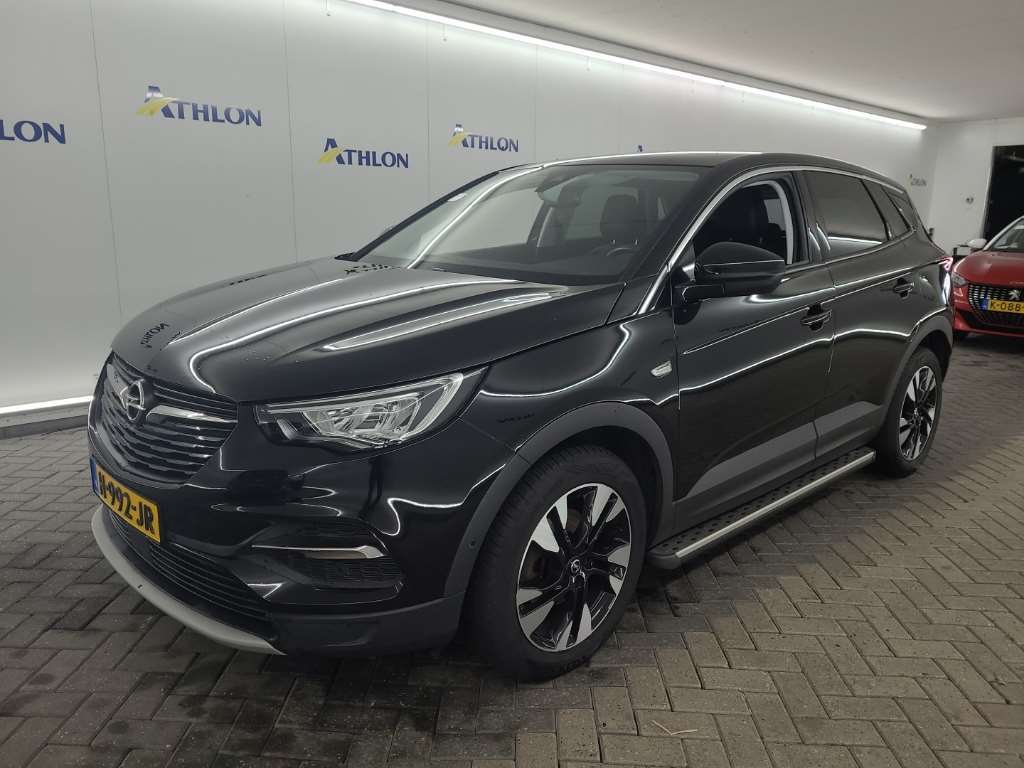 Opel Grandland x 1.2 TURBO S&amp;S 96KW BUS. EXECUTIVE AUTO 5D, 2020