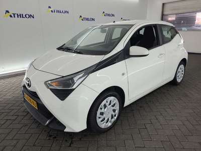 Toyota Aygo 1.0 VVT-I X-PLAY 5D 53KW, 2020