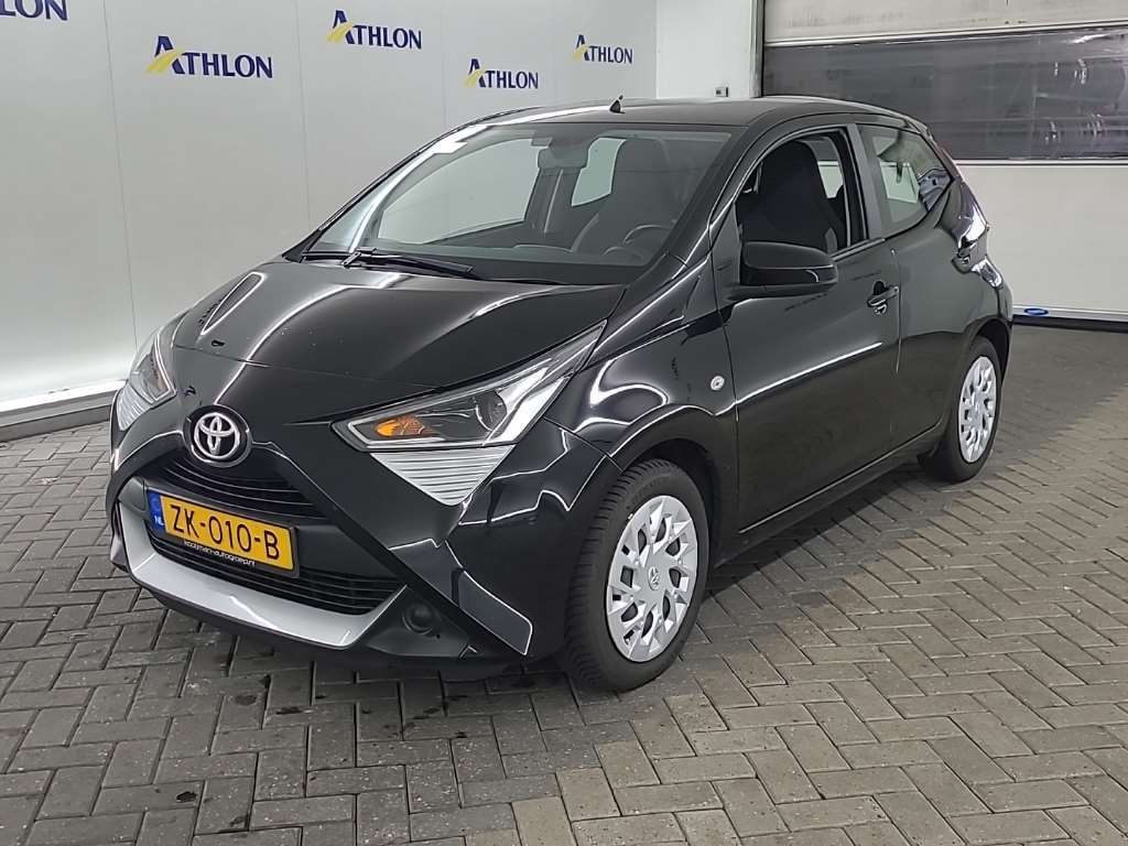 Toyota Aygo 1.0 VVT-I X-PLAY 5D 53KW, 2019