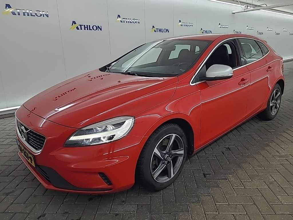 Volvo V40 D3 BUSINESS SPORT 5D 110KW, 2018