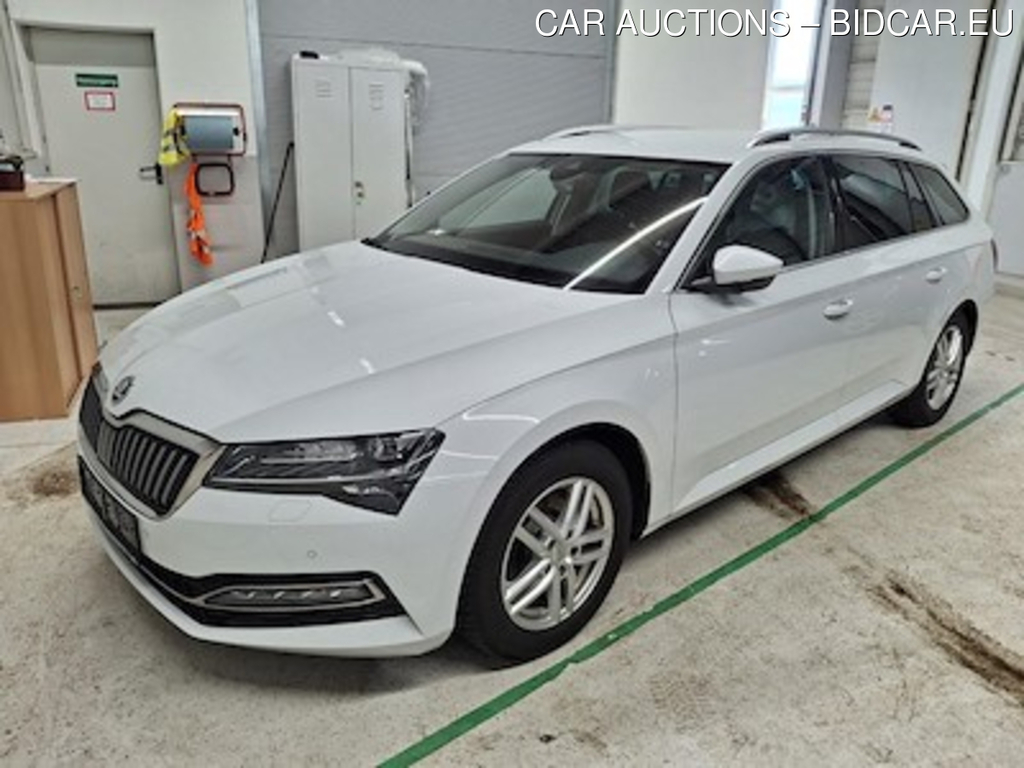 Skoda SUPERB 150 Ps Tdi Style 7-Gang Dsg Combi 110KW