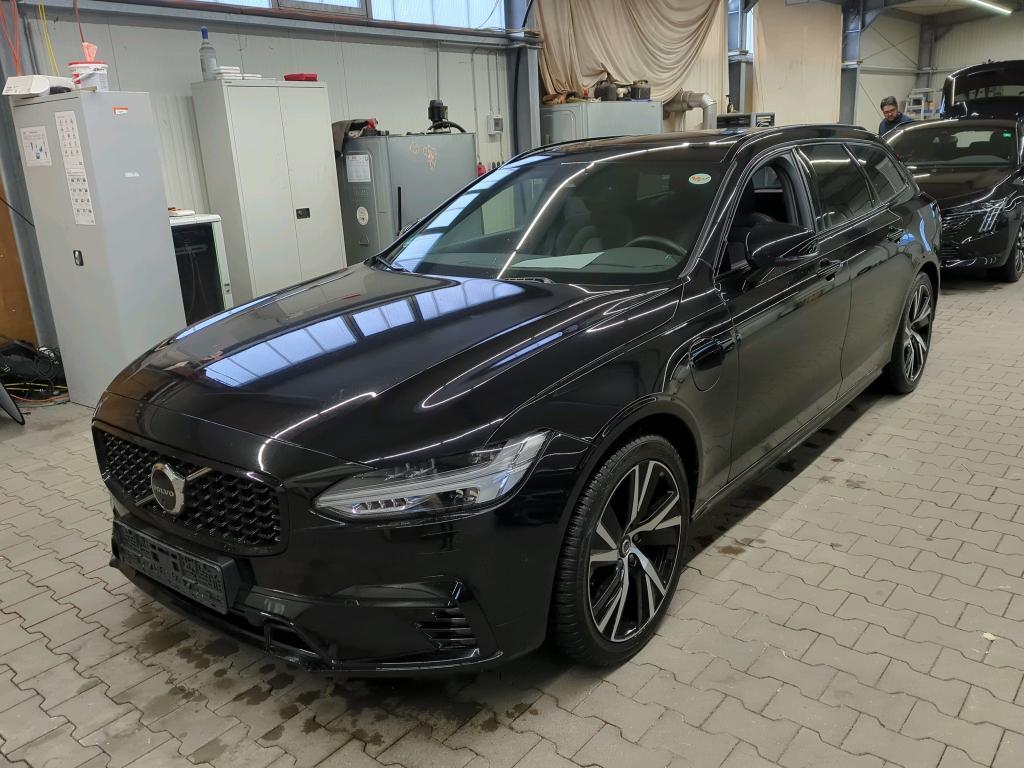 Volvo V90 T6 RECHARGE AWD Plus Dark, 2022