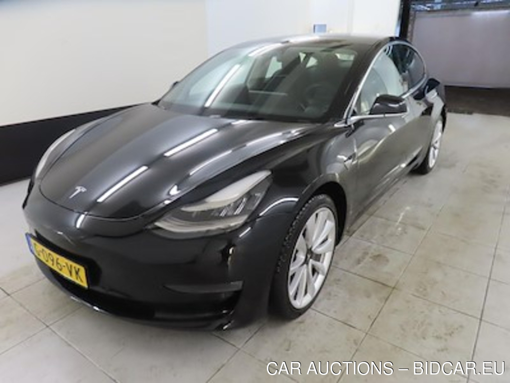 Tesla Model 3 Long Range Dual Motor AWD 4d