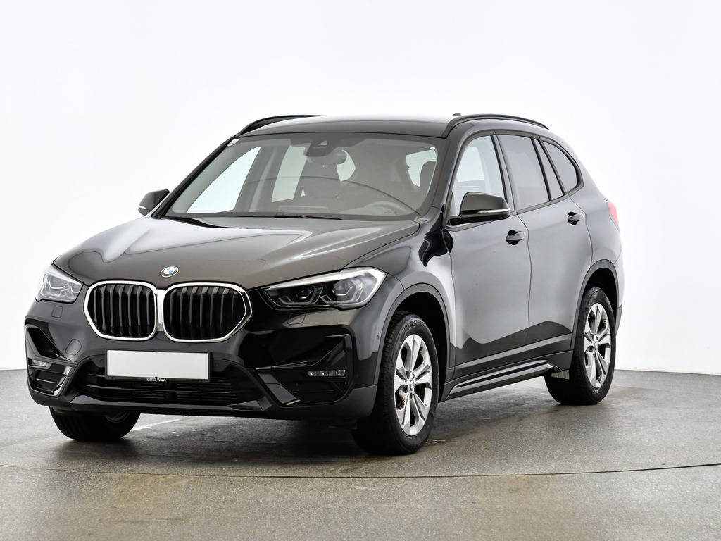 BMW X1 sDrive18d Aut. Aut. Sport Line (F48), 2021