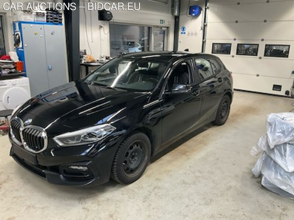 BMW 1 serie 2.0 118D SPORT-LINE AUTO UA!