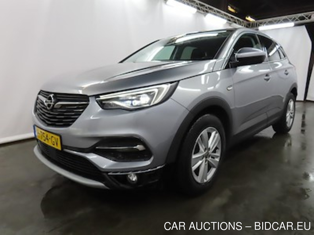 Opel Grandland X 1.2 Turbo S;S 96kW Bus. Executive Auto 5d