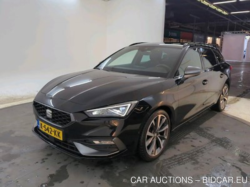 Seat Leon sportstourer 1.5 eTSI FR Launch Edition DSG