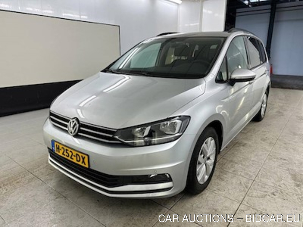 Volkswagen Touran 1.5 TSI 150pk BMT DSG 7pl Comfortline