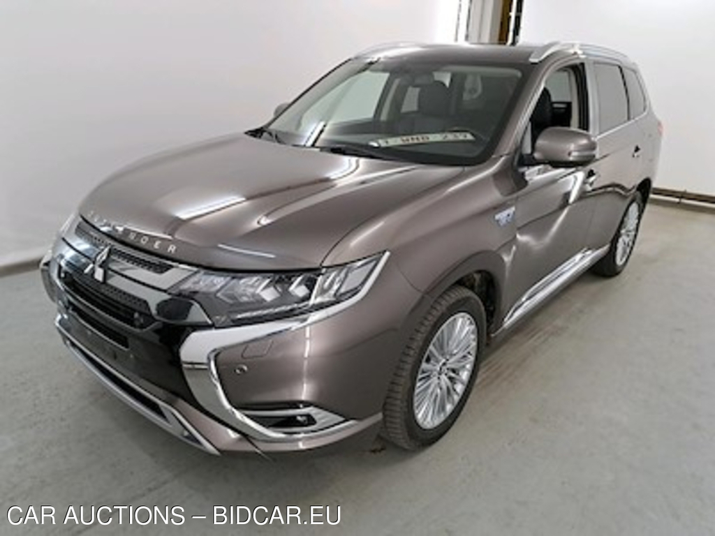 Mitsubishi Outlander - 2019 2.4i 4WD PHEV Business Edition SDA