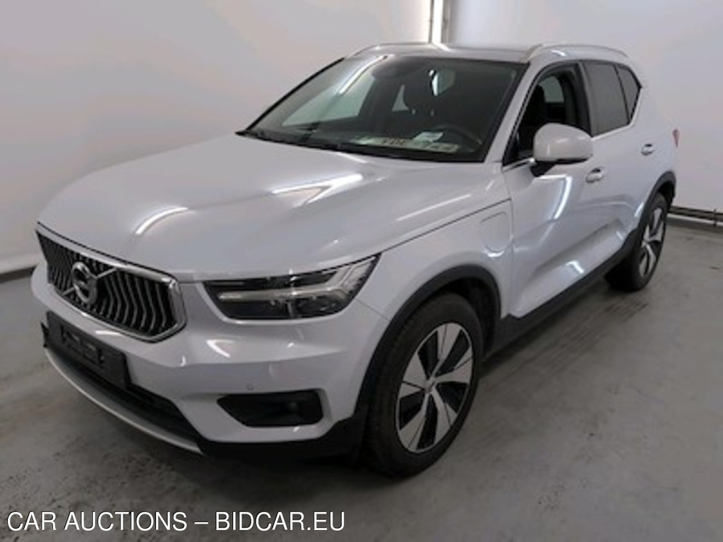 Volvo XC40 1.5 T5 TE PHEV Momentum Pro DCT Park Assist Intellisafe Pro