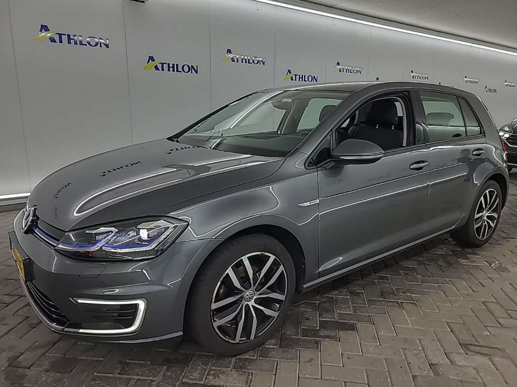 Volkswagen Golf E-DITION 2019 5D 100KW, 2019