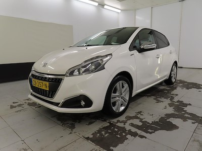 Peugeot 208 Signature 1.2 PureTech 82 5d