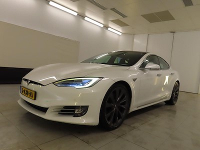 Tesla Model S Standard Range Dual Motor AWD 5d