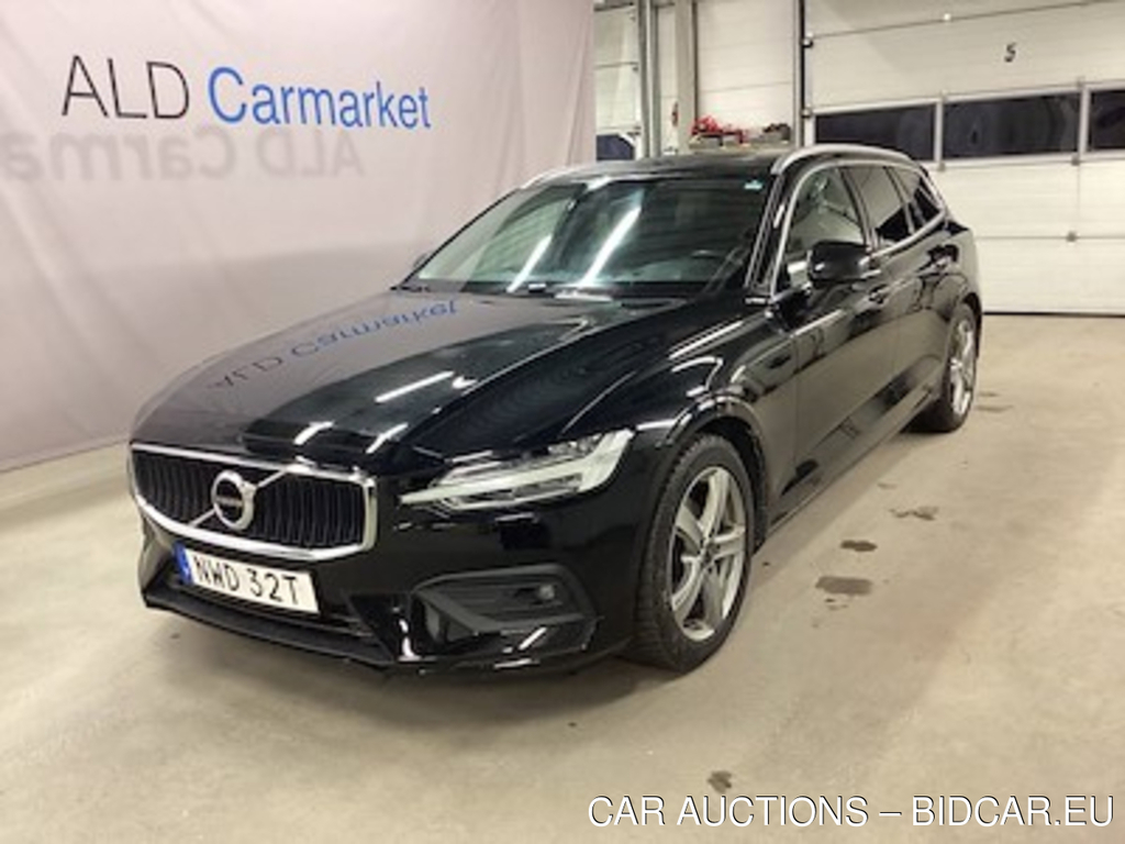 Volvo V60 D fwd !BAD SUMMER TIRES!, Momentum Adv Edit, VoC, B-Kamera, Auto