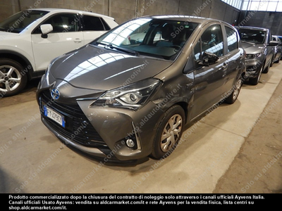 Toyota Toyota yaris PC 1.5 hybrid business -