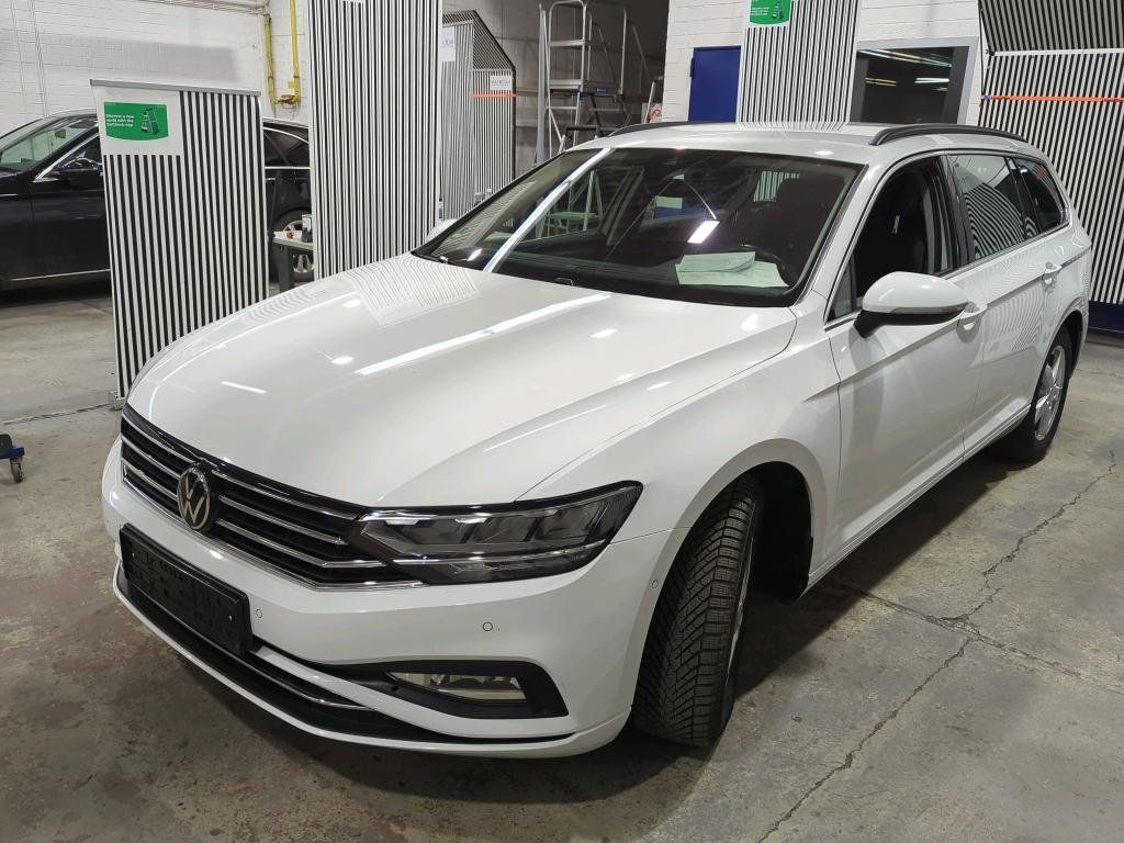 Volkswagen Passat VARIANT 2.0 TDI SCR DSG Business, 2020