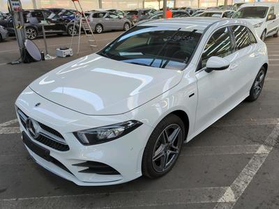 Mercedes-Benz A 250 E 8G-DCT AMG Line, 2020