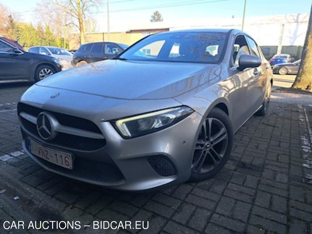 Mercedes-Benz A A 180 D LAUNCHEDITION (EU6D-T