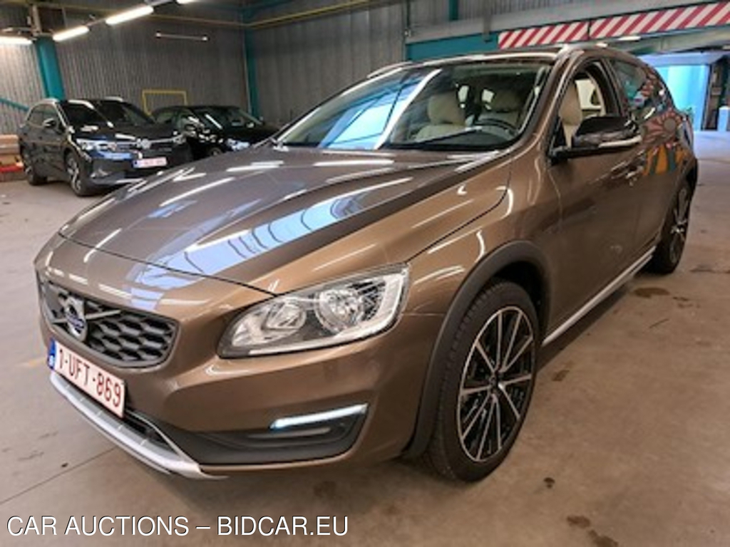 Volvo V60 cross count 2.0 D3 SUMMUM GEARTRONIC AUT