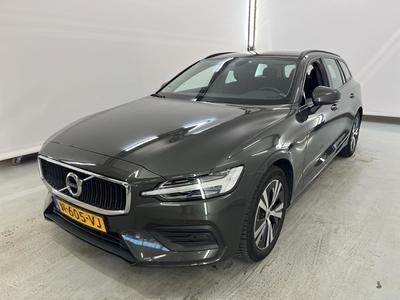 Volvo V60 2.0 B3 MOMENTUM, 2022