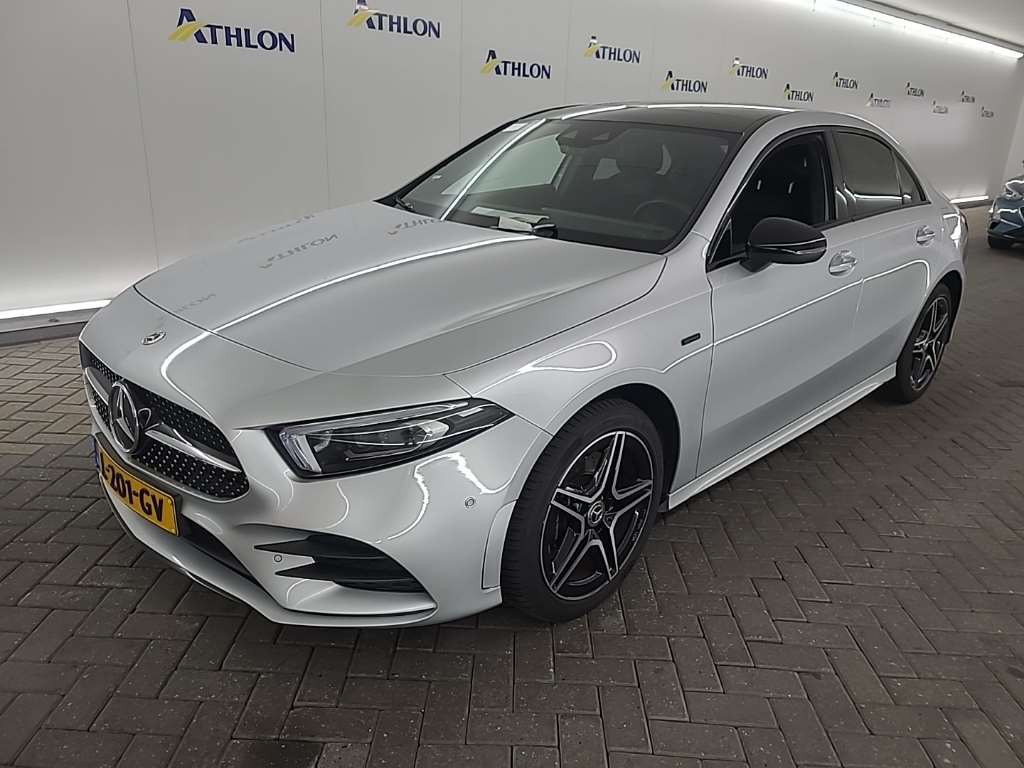 Mercedes A-klasse limous A 250 E 8G-DCT BUSINESS SOL AMG LIMITED 4D 160KW, 2021