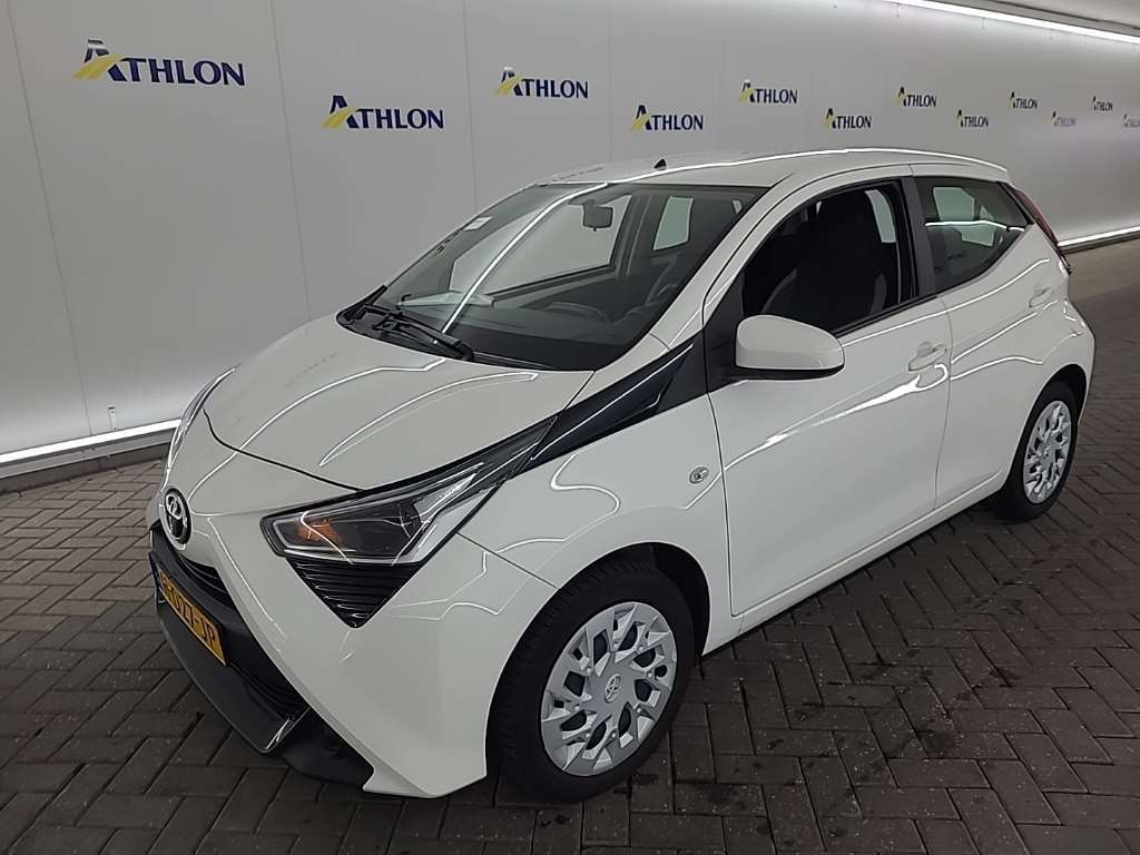 Toyota Aygo 1.0 VVT-I X-PLAY X-SHIFT 5D 53KW, 2020