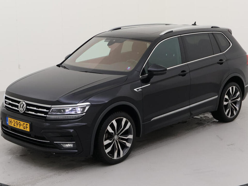 Volkswagen Tiguan allspace 1.5 TSI 150PK DSG HIGHLINE BUSINESS R R-LINE WINTER EXEC ADV, 2020