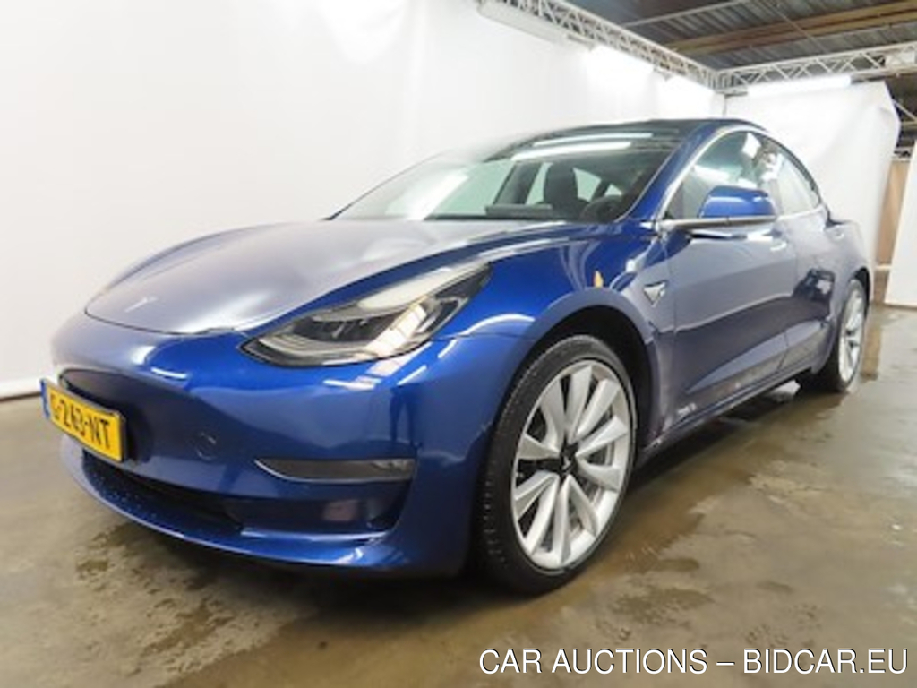 Tesla Model 3 Long Range Dual Motor AWD 4d