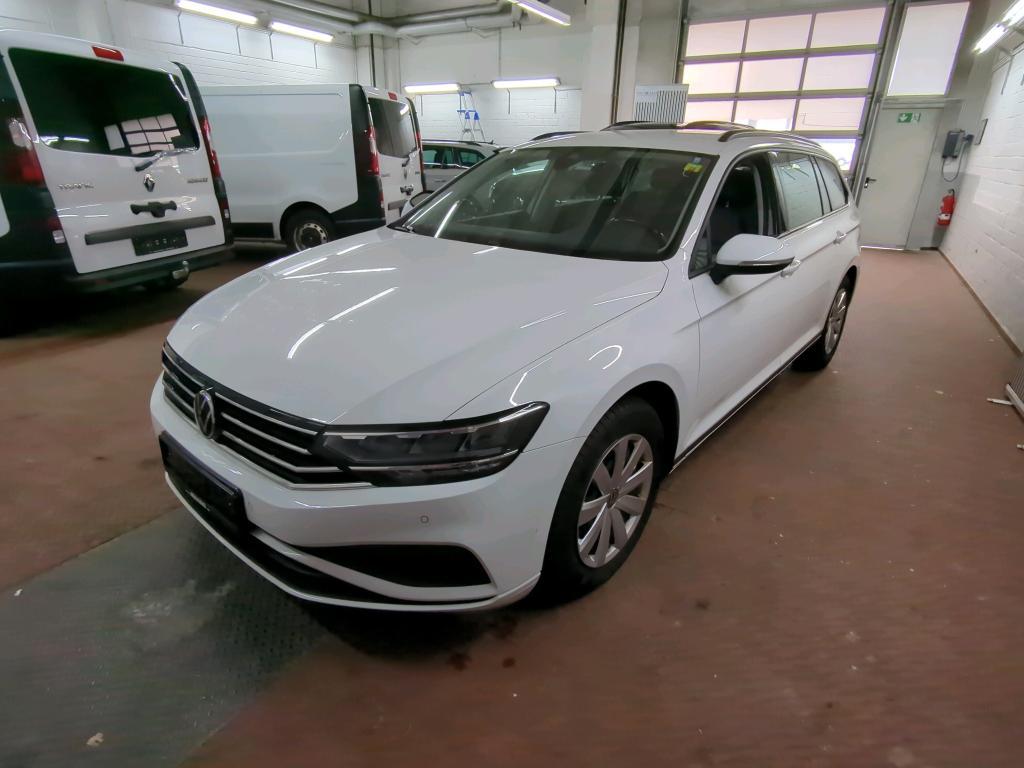 Volkswagen Passat VARIANT 2.0 TDI SCR DSG Conceptline, 2020