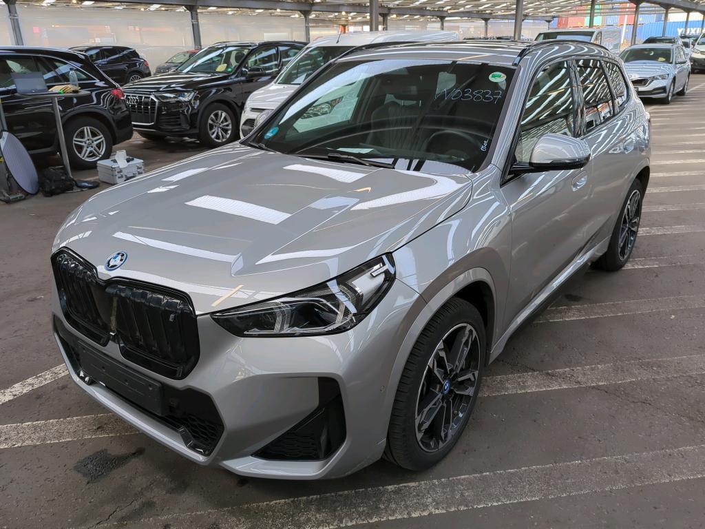 BMW Ix1 XDRIVE30 M Sportpaket, 2022