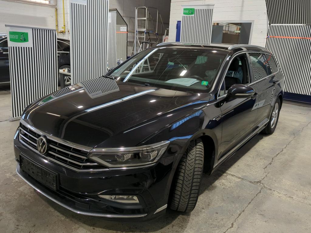 Volkswagen Passat VARIANT 2.0 TDI SCR DSG 4MOTION Business, 2021