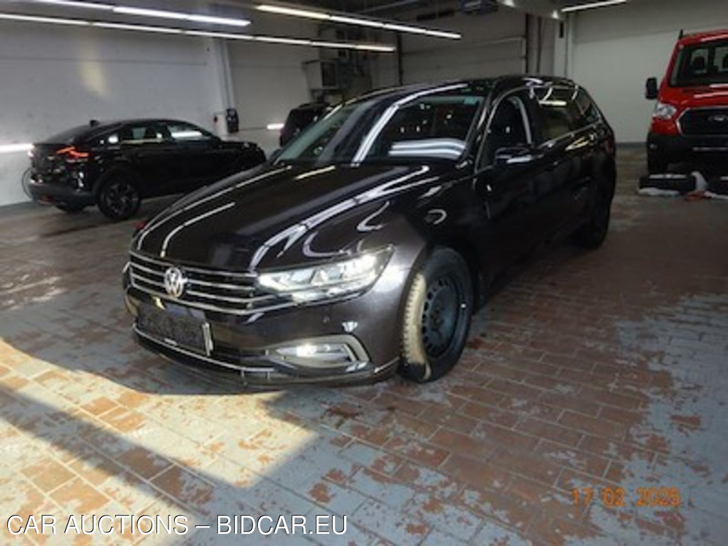 Volkswagen passat 1.6 TDI SCR DSG BUSINESS VARIANT