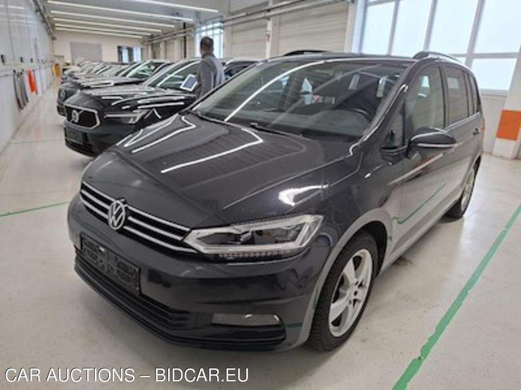 Volkswagen Touran 2,0 TDI SCR CL Sachbezug 5-Sitzer 85KW