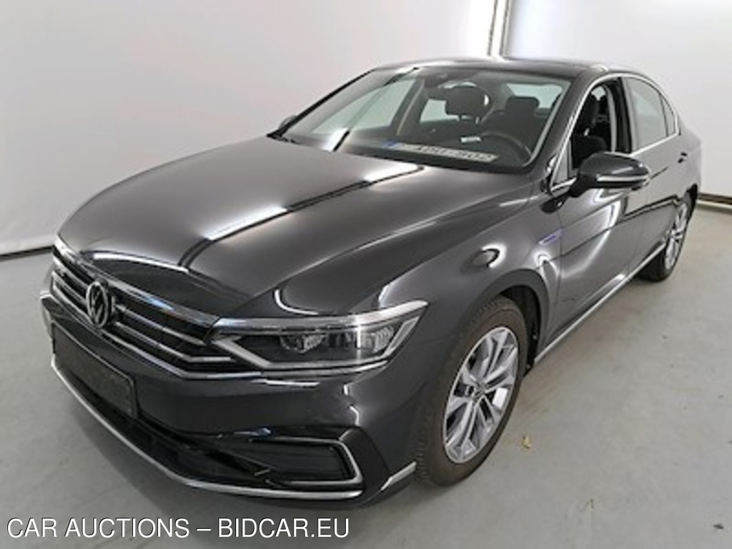 Volkswagen Passat 1.4 TSI GTE BUSINESS DSG