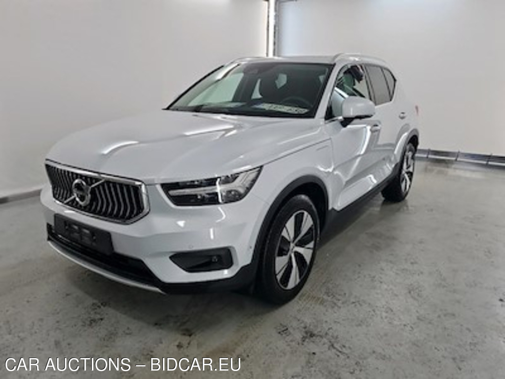 Volvo XC40 1.5 T5 TE PHEV Momentum Pro DCT Intellisafe Pro Xenium Park Assist