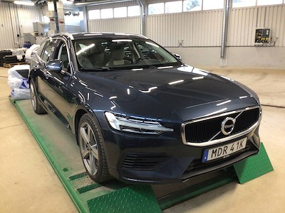 Volvo V60 T6 AWD Momentum Advanced Edition Voc Backkamera HYBRID