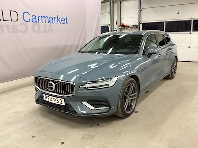 Volvo V60 T6 recharge 350 awd Core Edition Drag Skinn B-kamera